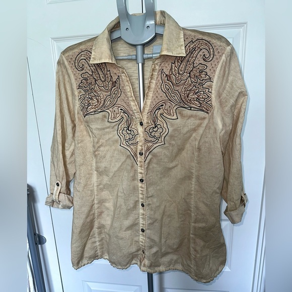 Reba Western Shirt with Embroidered Accents - Picture 1 of 5